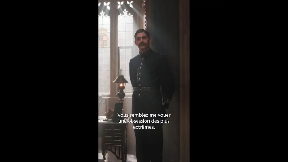 Відео до серіалу Молодий Шерлок — c'est pas le propos mais la moustache est validée