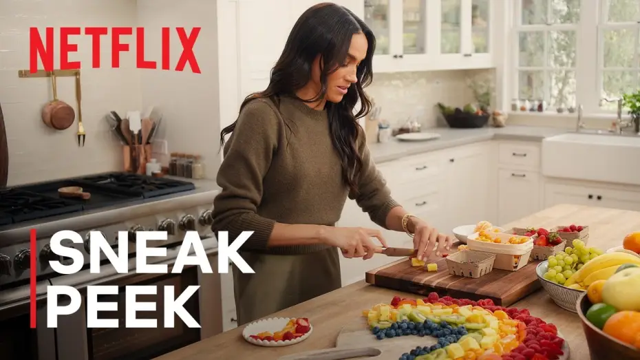 Відео до серіалу З любовʼю, Меган — How to Make a Fruit Rainbow - Sneak Peek