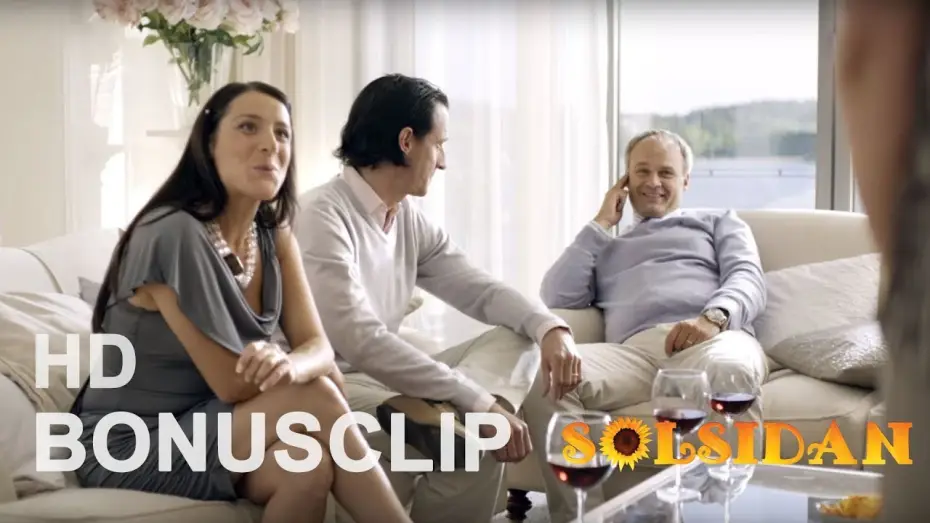 Відео до серіалу Solsidan — Bonusclip: Kleider machen Leute & Feinde...