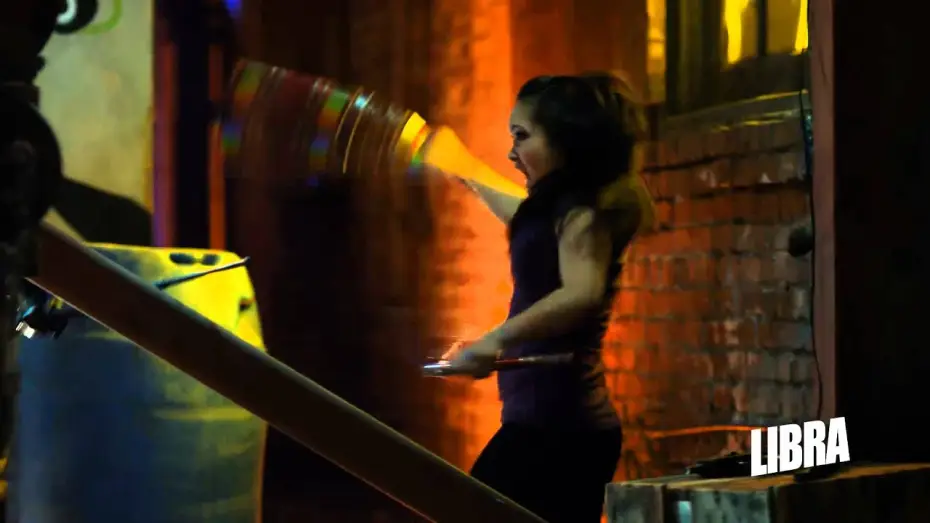 Відео до серіалу Фатальні жінки — FEMME FATALES: SECOND SEASON - SNEAK PREVIEW