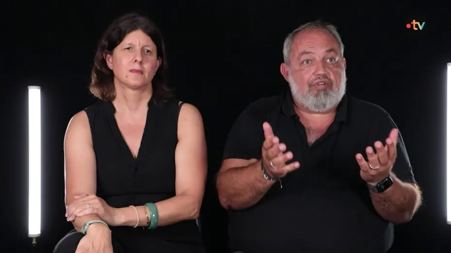 Відео до серіалу Les Évaporés — [Interview] Les Évaporés : Hélène Duchateau et Mathieu Gleizes, scénaristes