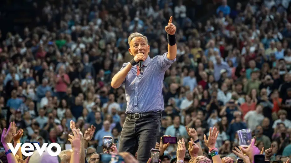 Відео до серіалу Bruce Springsteen and the E Street Band: Land of Hope and Dreams American Tour (Philadelphia Freedom Cut) — Land of Hope and Dreams American Tour (Philadelphia Freedom Cut) (Official Trailer)