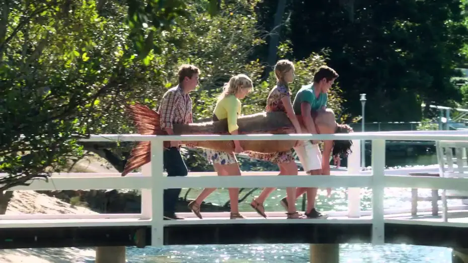 Відео до серіалу Mako Mermaids: An H2O Adventure — MAKO MERMAIDS Trailer