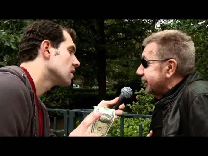 Відео до серіалу Billy on the Street — Billy On The Street:  Lightning Round (Season 1 Sneak Peek)