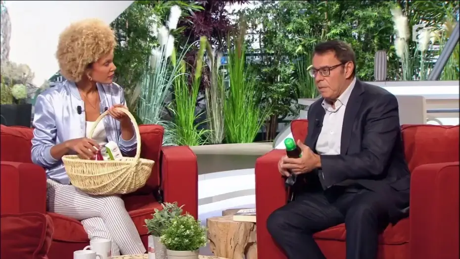 Відео до серіалу Amanda — Quels sont les meilleurs produits et compléments détox ? Amanda (France 2)