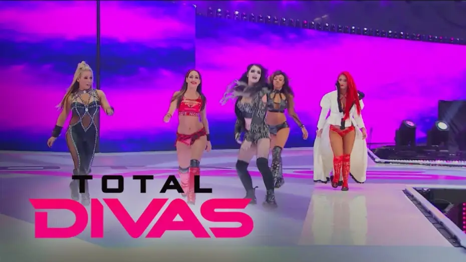 Відео до серіалу Тотальні диви — "Total Divas" Get Down! | E!