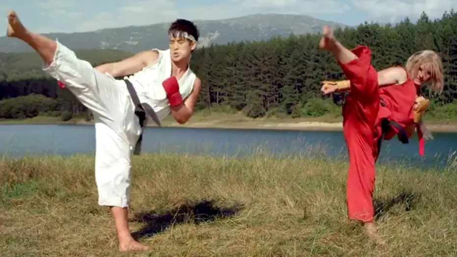 Відео до серіалу Вуличний боєць: Кулак убивці — STREET FIGHTER Assassin's Fist - Bande Annonce VF