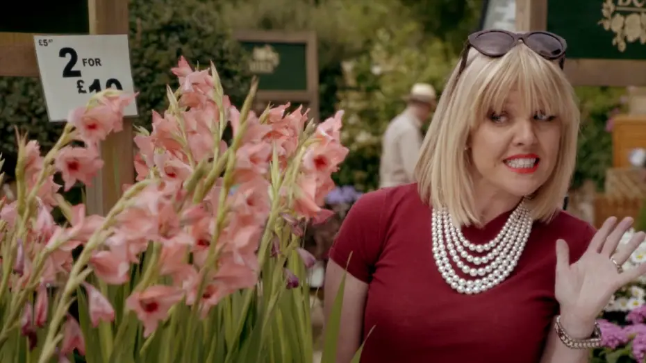 Відео до серіалу Agatha Raisin — Agatha Raisin 🎬 NUEVA SERIE en COSMO