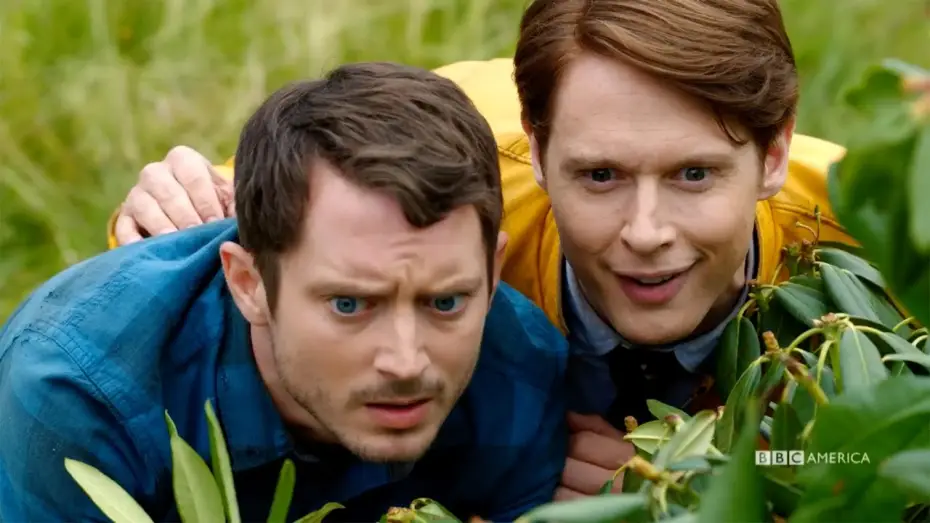 Відео до серіалу Холістичне детективне агентство Дірка Джентлі — Dirk Gently's Holistic Detective Agency - COMIC-CON SNEAK PEEK - Oct 22 on BBC America