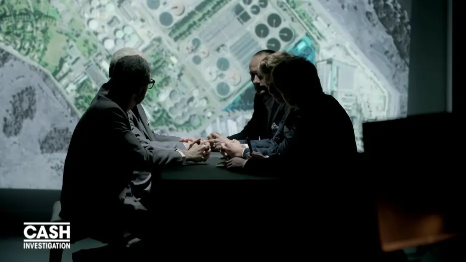Відео до серіалу Cash Investigation — Un rendez-vous en eaux troubles - Cash investigation