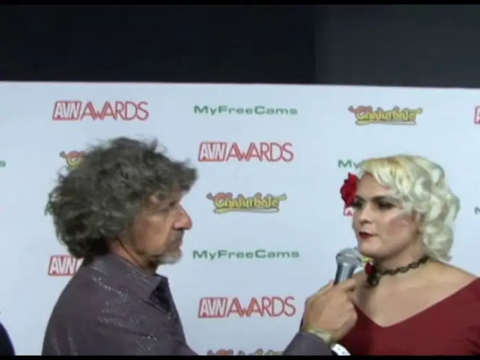 Відео до серіалу AVN Awards — Isabella Sorrenti - 2017 AVN Awards