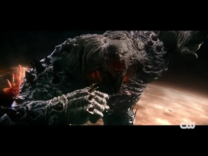 Відео до серіалу Супермен і Лоїс — Season 4 - Superman vs. Doomsday