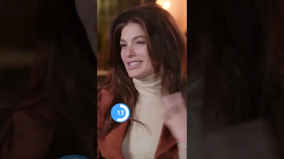 Відео до серіалу Дейзі Джонс та The Six — The cast explains The Six in 30 seconds