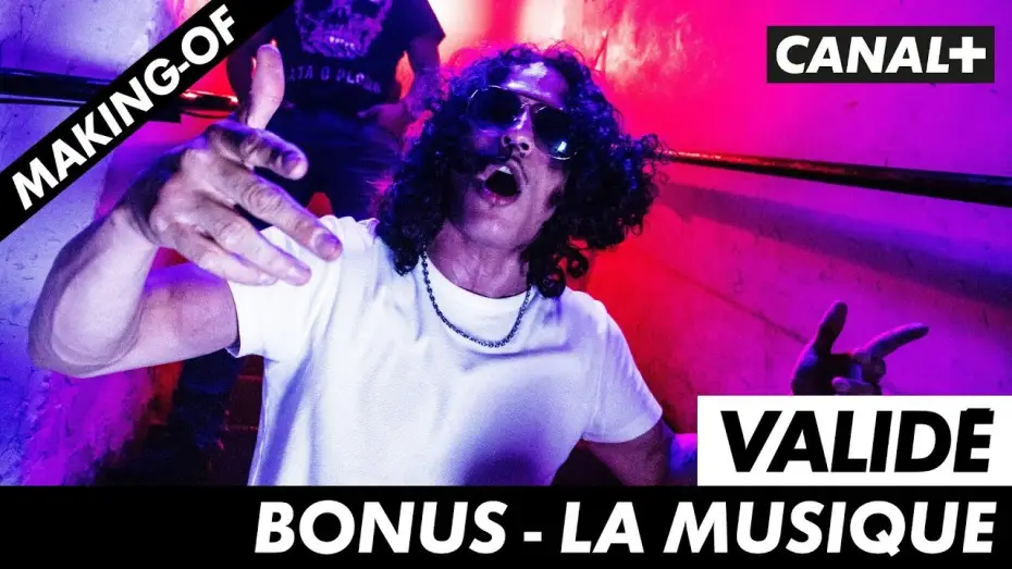Відео до серіалу Аж до самого верху — Validé - La musique (bonus)