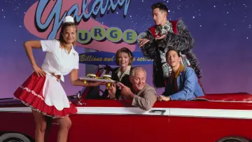 Задник к сериалу "Третя планета від Сонця" #1327745