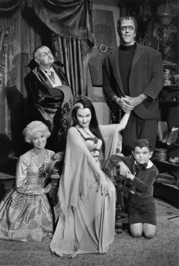 Постер до серіалу "The Munsters" #1358380