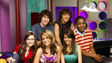 Задник до серіалу "Zoey 101" #1383353