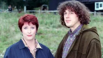 Задник до серіалу "Jonathan Creek" #1426505