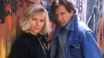 Задник до серіалу "Dempsey and Makepeace" #1446500