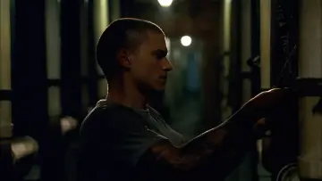 Задник к сериалу "Втеча з в