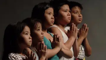 Mga Anghel na Walang Langit постер