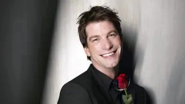 Задник к сериалу "The Bachelor" #1390558