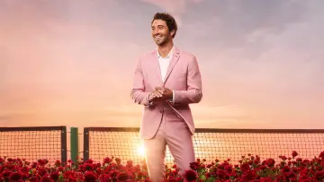 Задник к сериалу "The Bachelor" #1390594