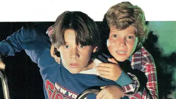 Задник до серіалу "Eerie, Indiana" #1691413