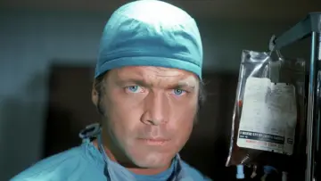 Задник до серіалу "Medical Center" #1368941