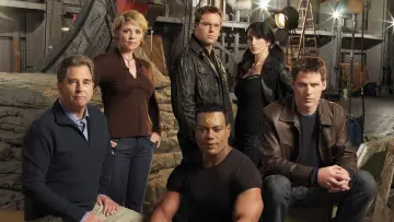 Задник к сериалу "Зоряна брама: SG-1" #1251147