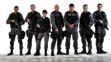 Задник до серіалу "Flashpoint" #1394428