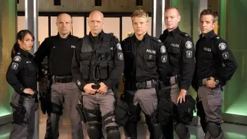 Задник до серіалу "Flashpoint" #1394430