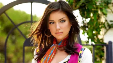 Задник к сериалу "90210: Нове покоління" #1327610