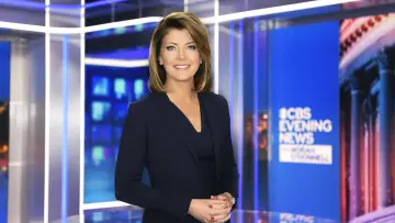 Задник до серіалу "Вечірні новини CBS" #1601827