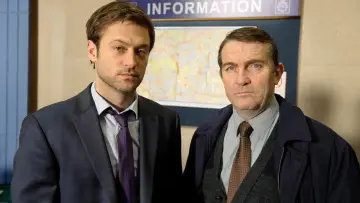 Задник до серіалу "Law & Order: UK" #1419099
