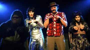 Задник до серіалу "The Mighty Boosh" #1434962