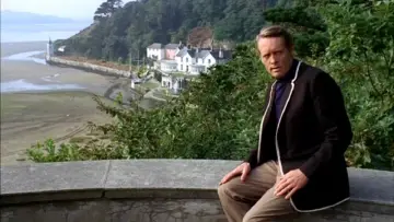 Задник к сериалу "В