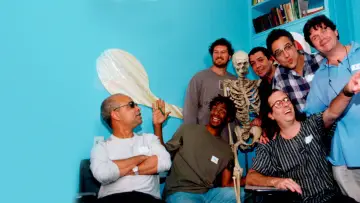 Casseta & Planeta, Urgente! постер