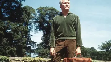 Задник до серіалу "Man in a Suitcase" #1662984