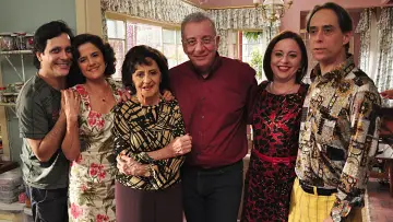 Задник до серіалу "A Grande Família" #1656826