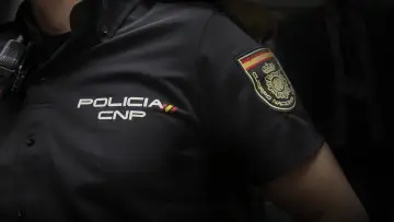 Задник до серіалу "Спіймати контрабандиста" #1598851