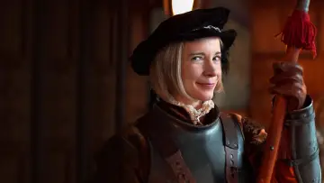 Задник до серіалу "Lucy Worsley