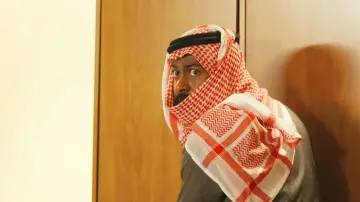 Задник до серіалу "عندما يكتمل القمر" #1446515