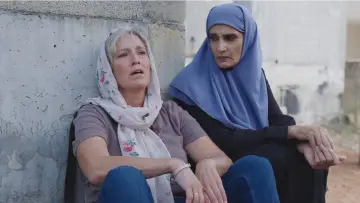 Задник до серіалу "Дівчина з Осло" #1440586