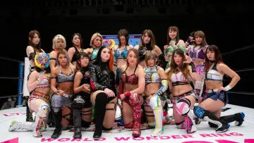 Задник до серіалу "Зірковість на Stardom World" #1219095