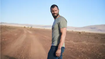 Задник до серіалу "Турист" #1469709