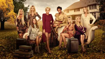 Задник к сериалу "The Real Housewives Ultimate Girls Trip" #1317247
