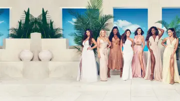 Задник к сериалу "The Real Housewives Ultimate Girls Trip" #1317265