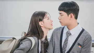 Задник к сериалу "어른연습생" #1506056