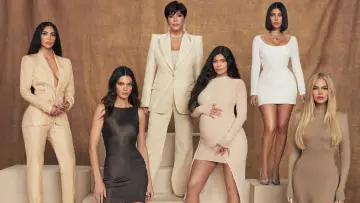 Задник до серіалу "The Kardashians" #1378423